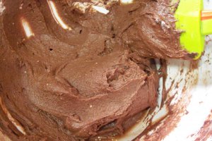 Desert fursecuri cu arahide sarate, cacao si lapte