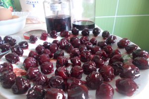 Desert prajitura cu dulceata de visine