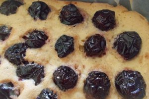 Desert prajitura cu dulceata de visine