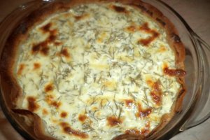 Aperitiv tort de clatite sarate