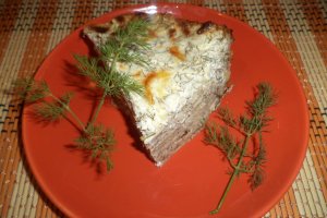 Aperitiv tort de clatite sarate