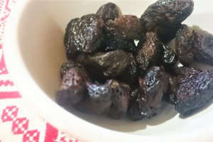 Ciorba ardeleneasca cu prune uscate