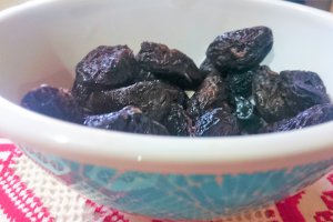 Ciorba ardeleneasca cu prune uscate