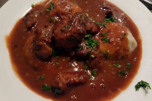 Gulaschsuppe (Supa germana cu galuste din cartofi si carne de vita)