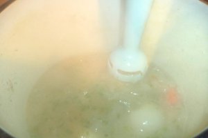 Supa crema de conopida cu lapte de cocos