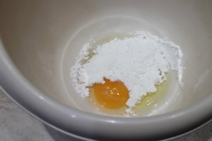 Desert tarta cu pere si branza