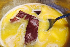 Desert tort de biscuiti si ciocolata