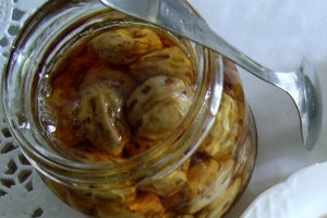 Dulceata de nuci verzi