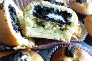 Desert muffins cu biscuiti Oreo