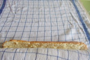 Desert rulada cu crema de lamaie