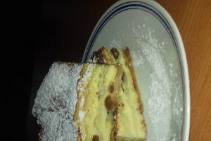 Desert placinta cu iaurt