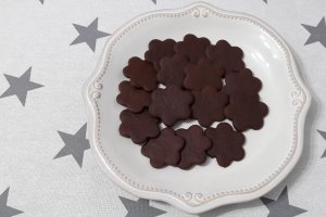Desert biscuiti cu unt si cacao