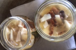 Pastravi de nuc la borcan