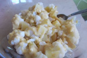Salata de conopida si cartofi
