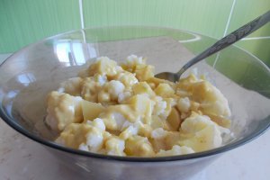 Salata de conopida si cartofi