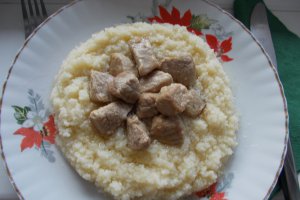 Cus-cus cu pulpa de porc