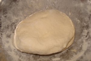 Desert placinta cu mere si stafide