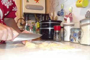 Supa Gogu-Pintenogu cu taitei de casa la slow cooker Crock-Pot