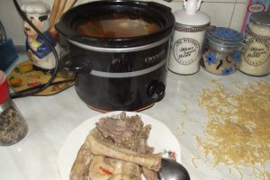Supa Gogu-Pintenogu cu taitei de casa la slow cooker Crock-Pot