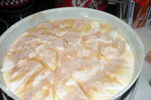 Desert tarta cu mere si budinca de vanilie