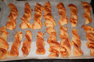 Aperitiv rasucite cu telemea