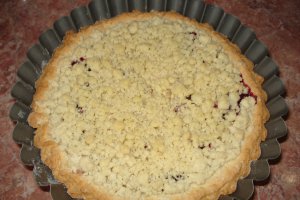 Desert tarta cu mure si aluat sfaramicios