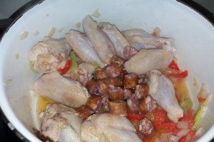 Ostropior cu carnati si aripioare
