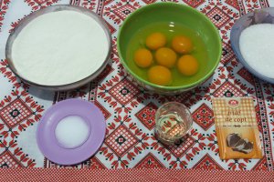 Desert tort cu portocale si frisca