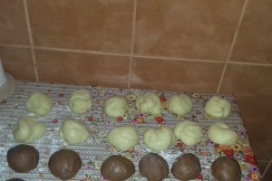 Desert placinte pufoase cu ciocolata