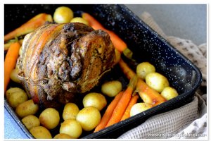 Rulada cu muschi de porc si pesto de leurda