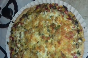 Tarta cu legume si pui