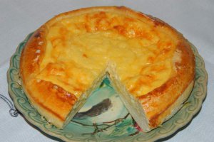 Aperitiv tarta cu branza telemea