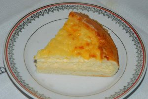 Aperitiv tarta cu branza telemea