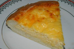 Aperitiv tarta cu branza telemea