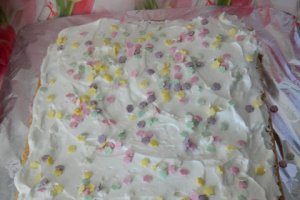 Desert prajitura cu crema de merisoare si ciocolata alba