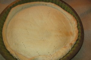 Tarta cu carne de pui, muschi salcrud si vinete chinezesti