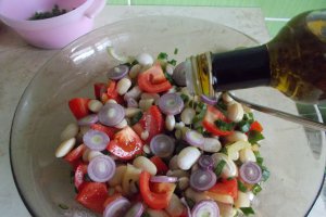 Salata de fasole alba