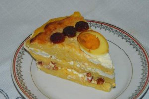 Aperitiv mamaliga in straturi cu oua