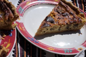 Aperitiv tarta cu branza si ciuperci