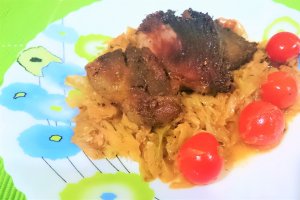 Varza calita cu carne de porc