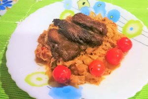 Varza calita cu carne de porc
