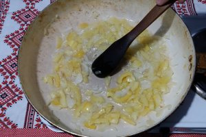 Tocanita de ciuperci