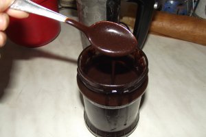 Sos de ciocolata pentru diverse creme