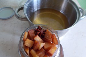 Lichior de gutui