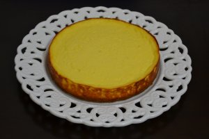 Desert cheesecake cu jeleu de gutui