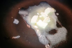 Cotlet de porc cu ceapa si mustar