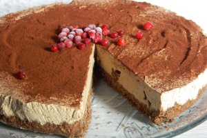 Desert cheesecake cu cafea si ciocolata