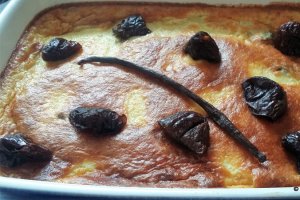 Desert flan/budinca cu prune uscate -  Far Breton