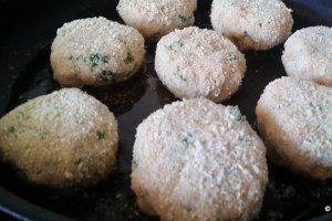 Chiftele din crab / Crab cake
