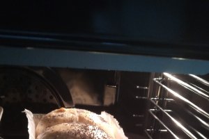 Desert cozonac moldovenesc cu crema de nuca si ciocolata